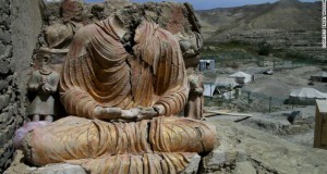 Hindu Survival and Buddhist Disappearance During Medieval India