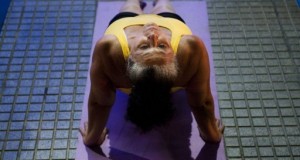 Free yoga awaits US voters on election day