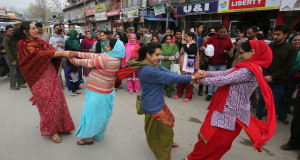 Kashmiri Pandits take out religious procession in Srinagar