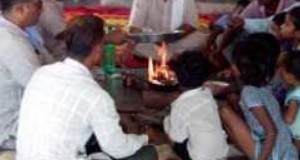 100 dalit Christians re-convert to Hinduism in Gorakhpur