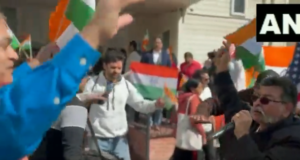 Video : Indians Do Bhangra Outside Indian Embassy In US Against Fascist Khalistanis Who Cant’ Dance