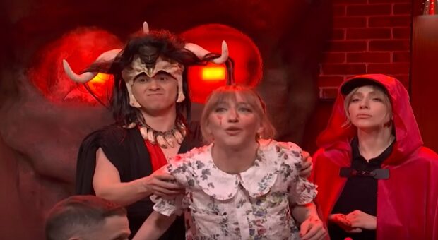 Video : SNL Starring Lady Ga Ga Ends Up Doing A Hinduphobic Comedy Sketch