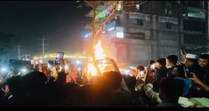 Video : Hindu Lynched And Burned Hanging To A Tree In Bangladesh By Far Right Islamists