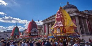 ‘Hindu Takeover’ of London With Rathayatra Parade Walking Tour 2026
